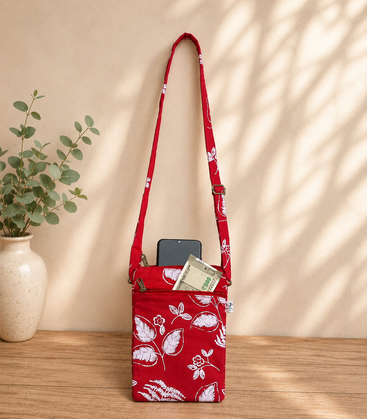 703dbfdd-bb33-4e41-833b-f6735cd749c5 Mobile Sling - Image 1